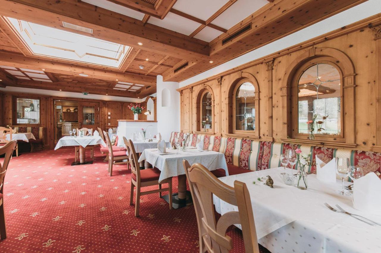 Hotel Hirschen Silbertal Kültér fotó
