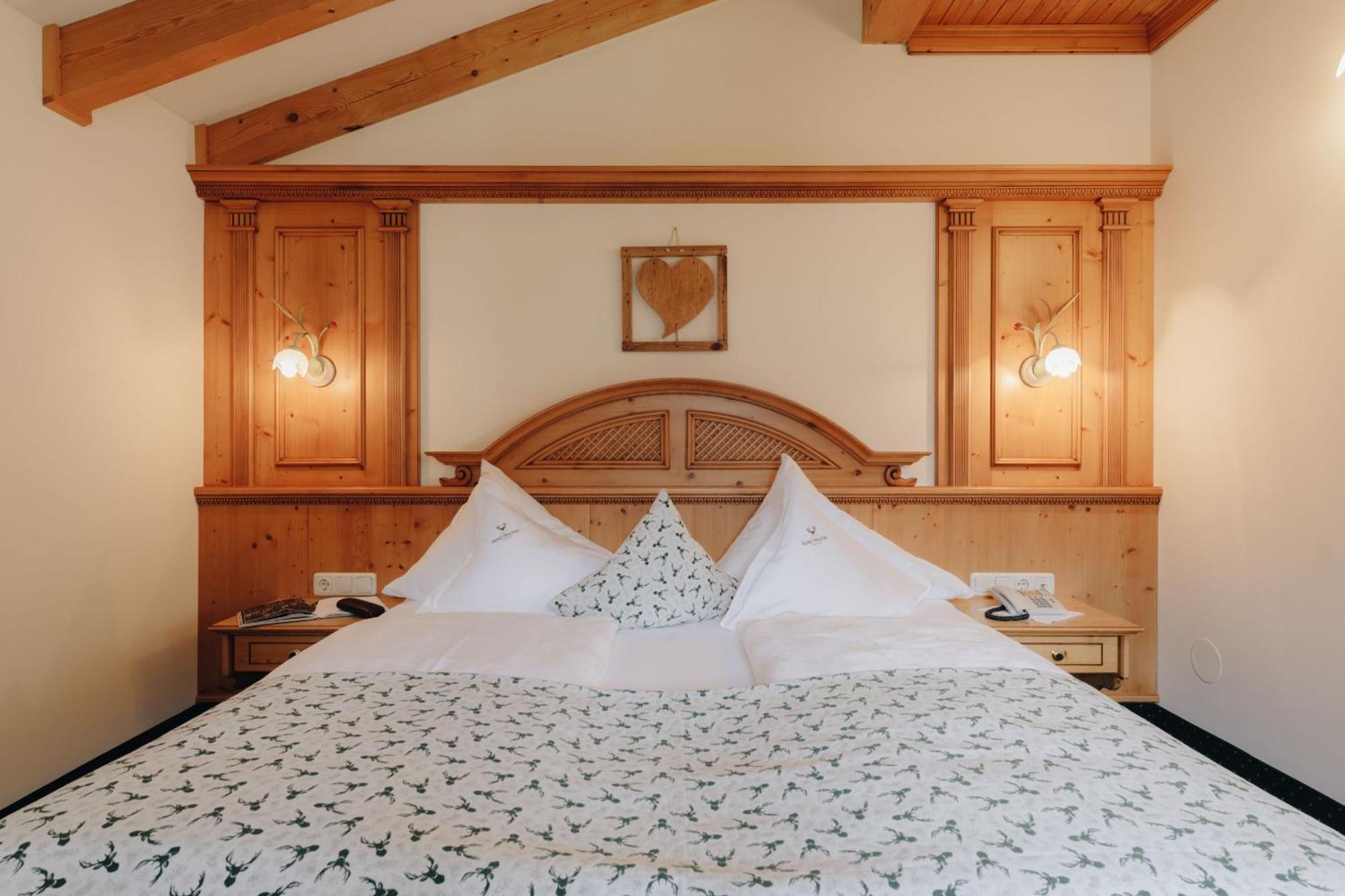 Hotel Hirschen Silbertal Kültér fotó