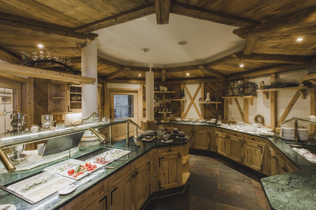 Hotel Hirschen Silbertal Kültér fotó